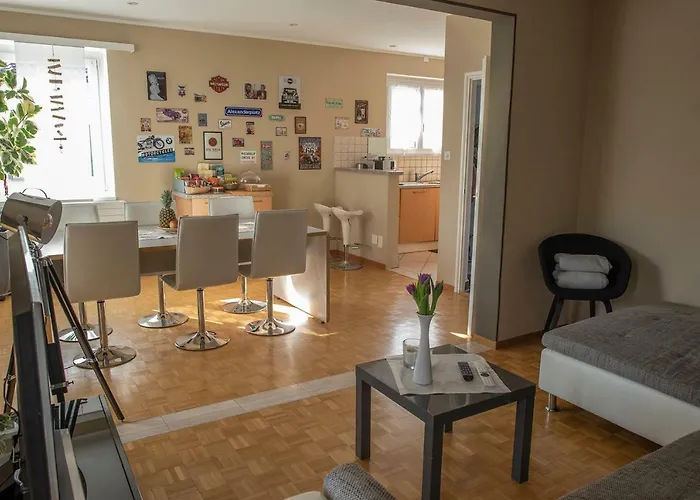 Apartment Locarno, Casa Pioda - Nahe Zentrum, Mit Balkon Und Parkplatz Locarno