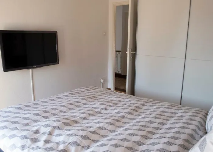 Lägenhet Locarno, Casa Pioda - Nahe Zentrum, Mit Balkon Und Parkplatz Locarno